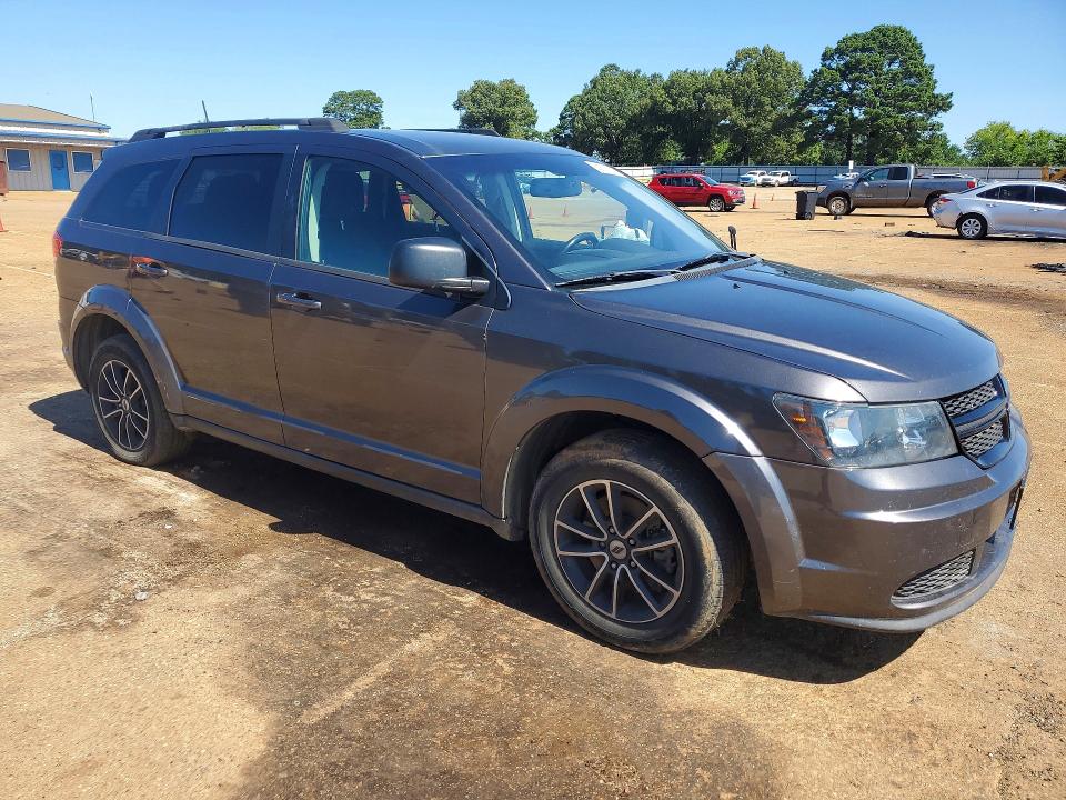 Photo 4 from auction – 2018 DODGE JOURNEY with VIN 3C4PDCAB1JT509426
