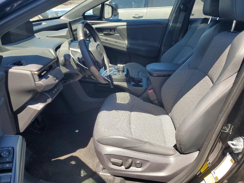 Photo 7 from auction – 2026 TOYOTA BZ with VIN JTMBFAEB6TA003068