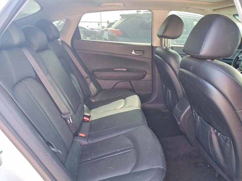 Photo 10 from auction – 2020 KIA OPTIMA with VIN 5XXGT4L33LG446293