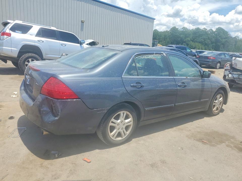 Photo 3 from auction – 2007 HONDA ACCORD with VIN 1HGCM56837A075955