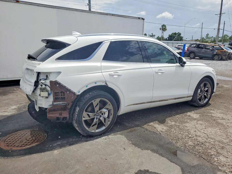 Photo 3 from auction – 2025 GENESIS ELECTRIFIED GV70 with VIN 5NMMCET10SH005731