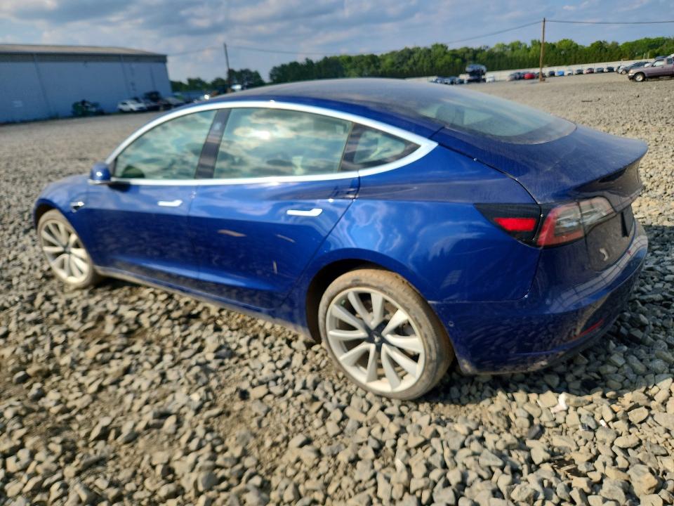 Photo 2 from auction – 2019 TESLA MODEL 3 with VIN 5YJ3E1EB8KF450918
