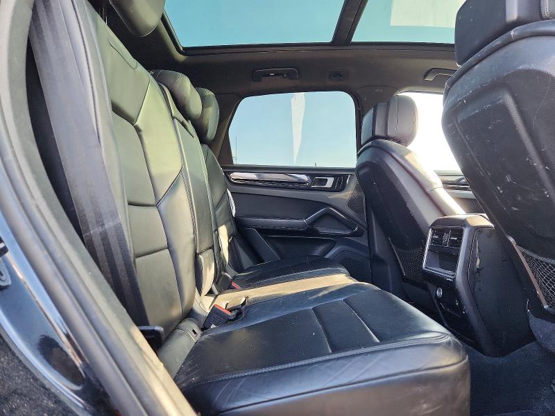 Photo 11 from auction – 2019 PORSCHE CAYENNE with VIN WP1AA2AY5KDA06579