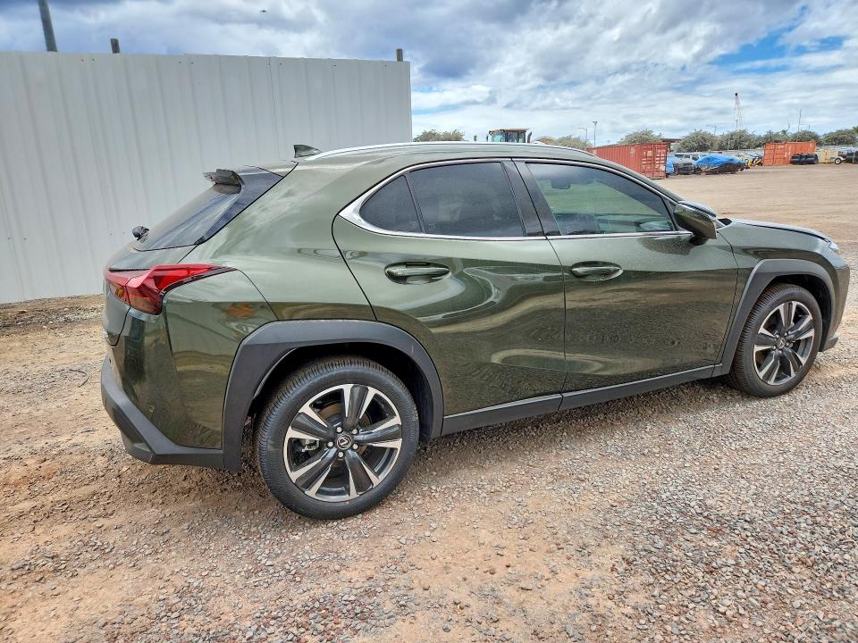 Photo 3 from auction – 2026 LEXUS UX 300H with VIN JTHYBJAH8T2039871
