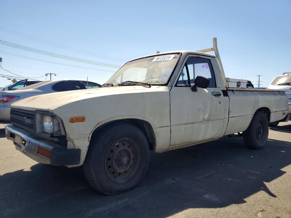 TOYOTA PICKUP / CAB CHASSIS 1982 with VIN JT4RN44D3C0076166 - Photo from auction