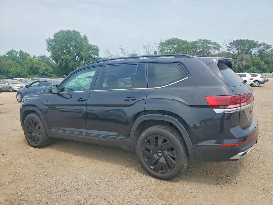Photo 2 from auction – 2025 VOLKSWAGEN ATLAS with VIN 1V2KR2CA3SC552655
