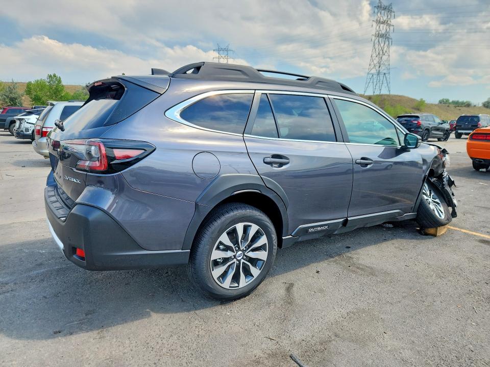 Photo 3 from auction – 2025 SUBARU OUTBACK with VIN 4S4BTANC3S3138122