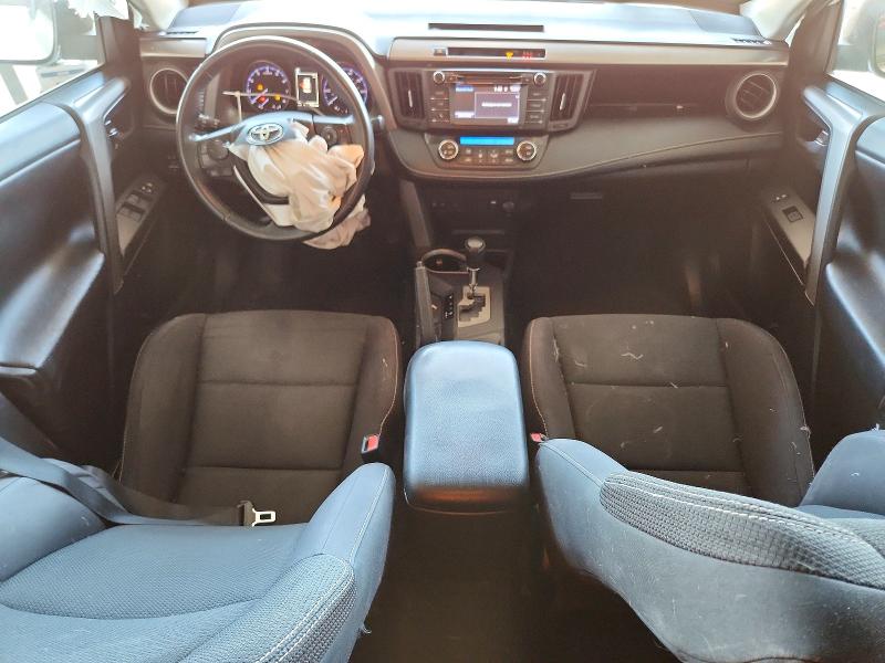 Photo 8 from auction – 2018 TOYOTA RAV4 with VIN 2T3WFREV7JW473232