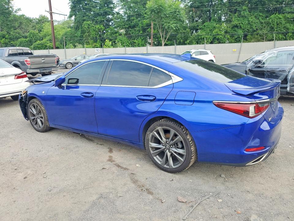 Photo 2 from auction – 2019 LEXUS ES with VIN 58ABZ1B14KU047574