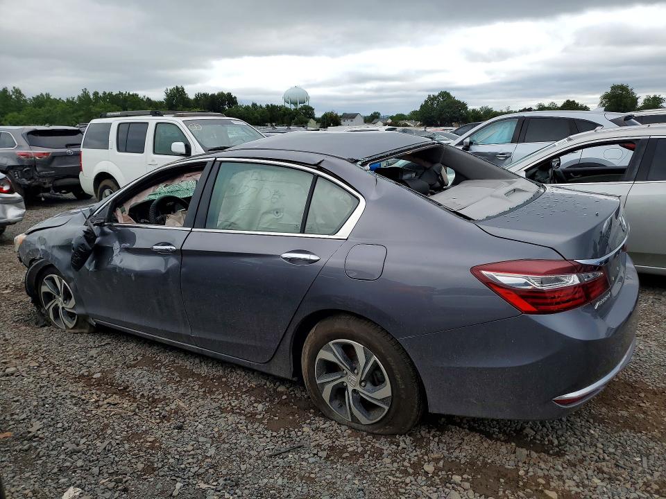 Photo 2 from auction – 2017 HONDA ACCORD with VIN 1HGCR2F36HA071176