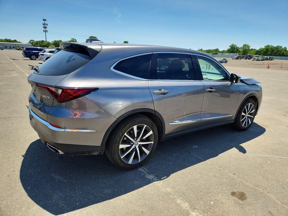Photo 3 from auction – 2025 ACURA MDX with VIN 5J8YE1H40SL010354