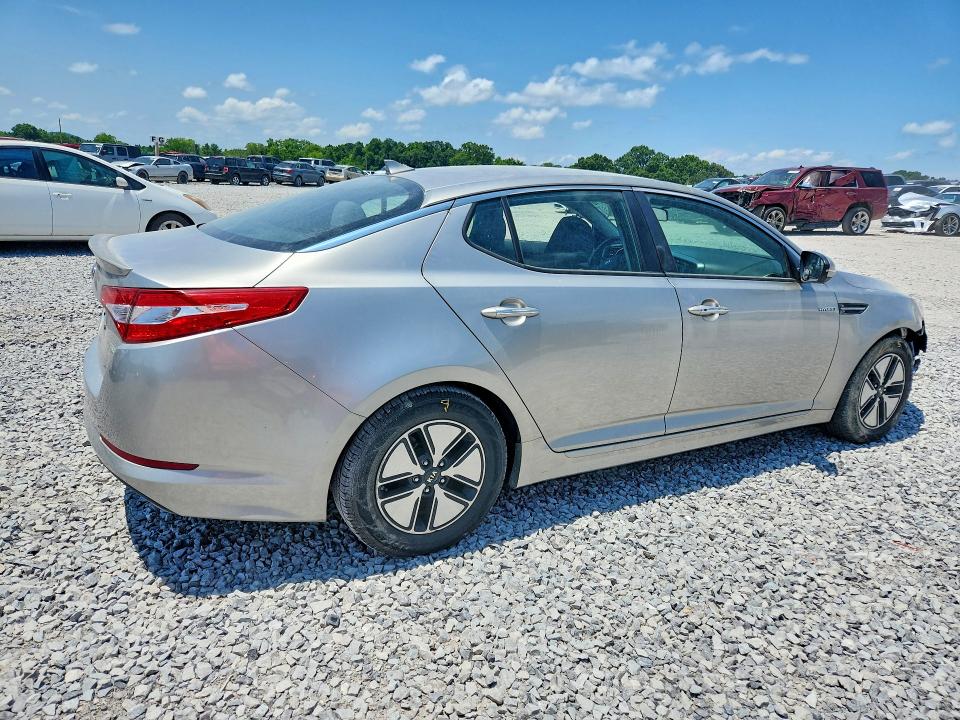 Photo 3 from auction – 2013 KIA OPTIMA with VIN KNAGM4AD2D5044034