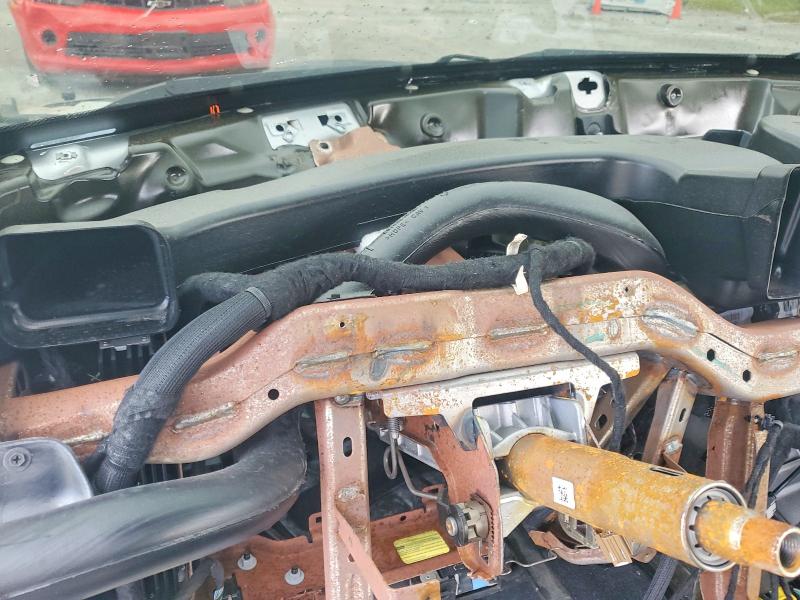 Photo 9 from auction – 2023 CHRYSLER 300 with VIN 2C3CCABG8PH585294
