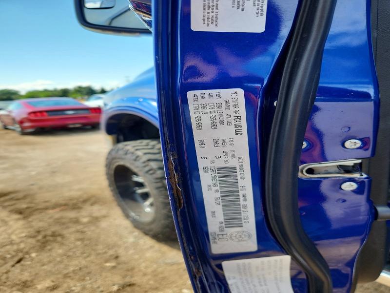 Photo 14 from auction – 2017 RAM 1500 with VIN 1C6RR7LM9HS519480