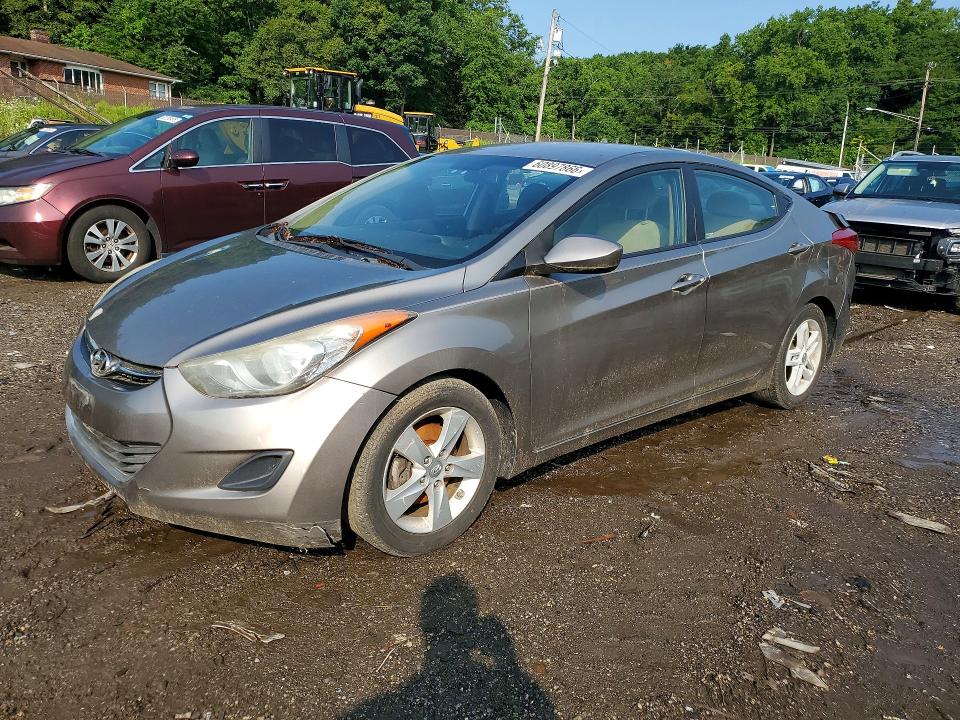 Photo 1 from auction – 2013 HYUNDAI ELANTRA with VIN 5NPDH4AE2DH311918