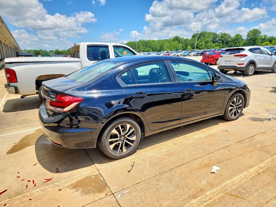 Photo 3 from auction – 2013 HONDA CIVIC with VIN 19XFB2F94DE070605