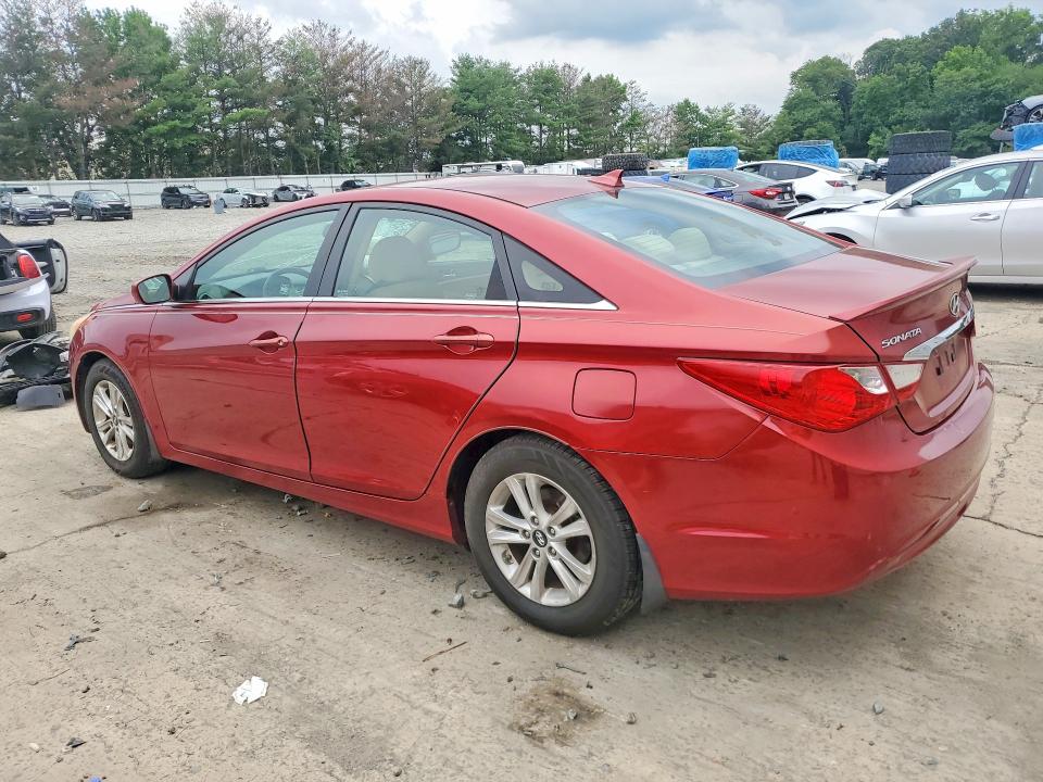Photo 2 from auction – 2013 HYUNDAI SONATA with VIN 5NPEB4AC2DH533654