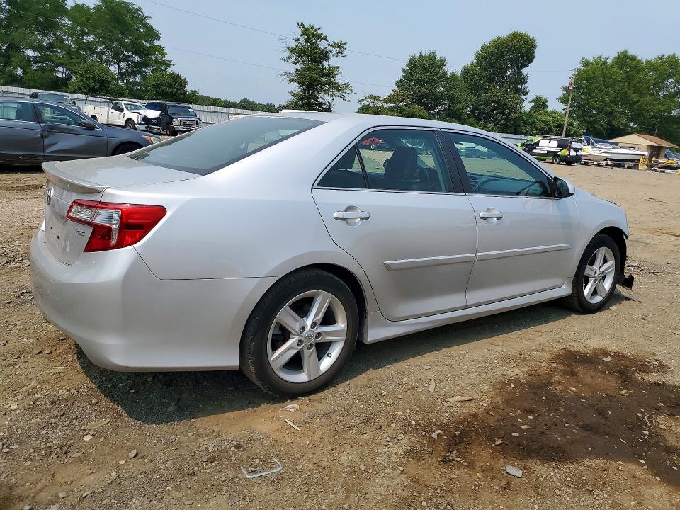 Photo 3 from auction – 2014 TOYOTA CAMRY with VIN 4T1BF1FK3EU454051