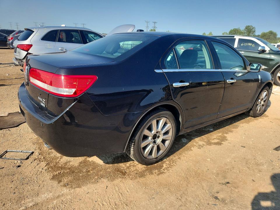 Фото 3 с аукциона – 2011 LINCOLN MKZ с VIN 3LNHL2JC7BR755630