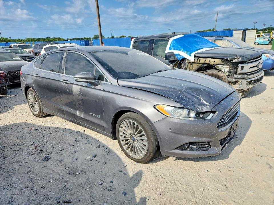 Photo 4 from auction – 2014 FORD FUSION with VIN 3FA6P0RU0ER242067