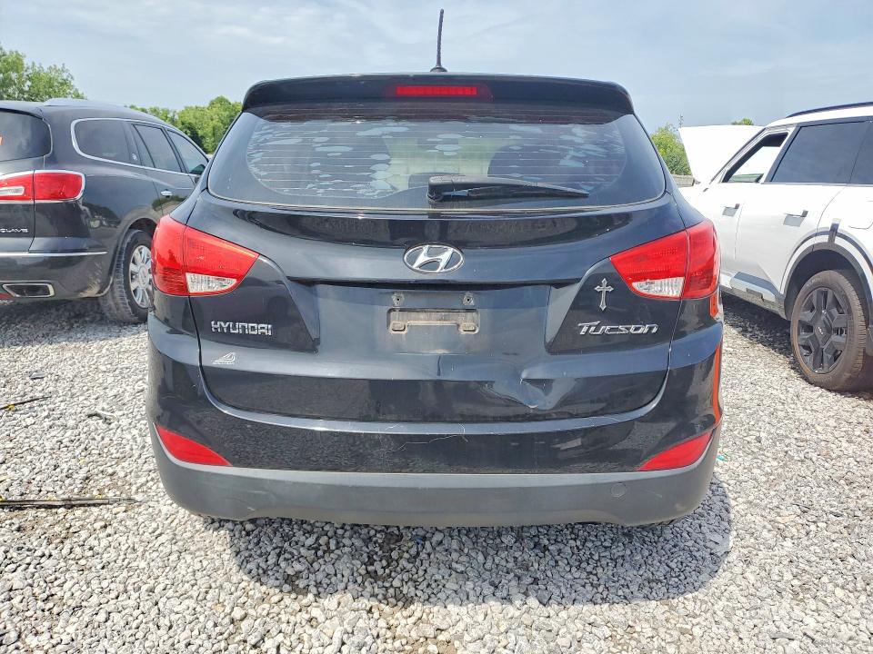 Photo 6 from auction – 2011 HYUNDAI TUCSON with VIN KM8JT3AB4BU170589