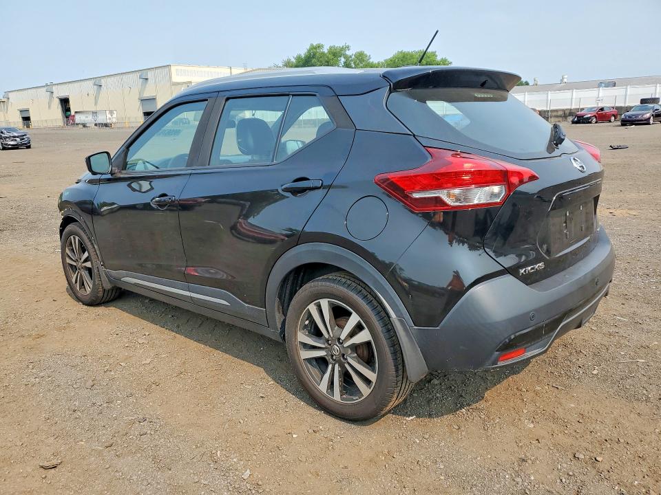 Photo 2 from auction – 2019 NISSAN KICKS with VIN 3N1CP5CU2KL531908