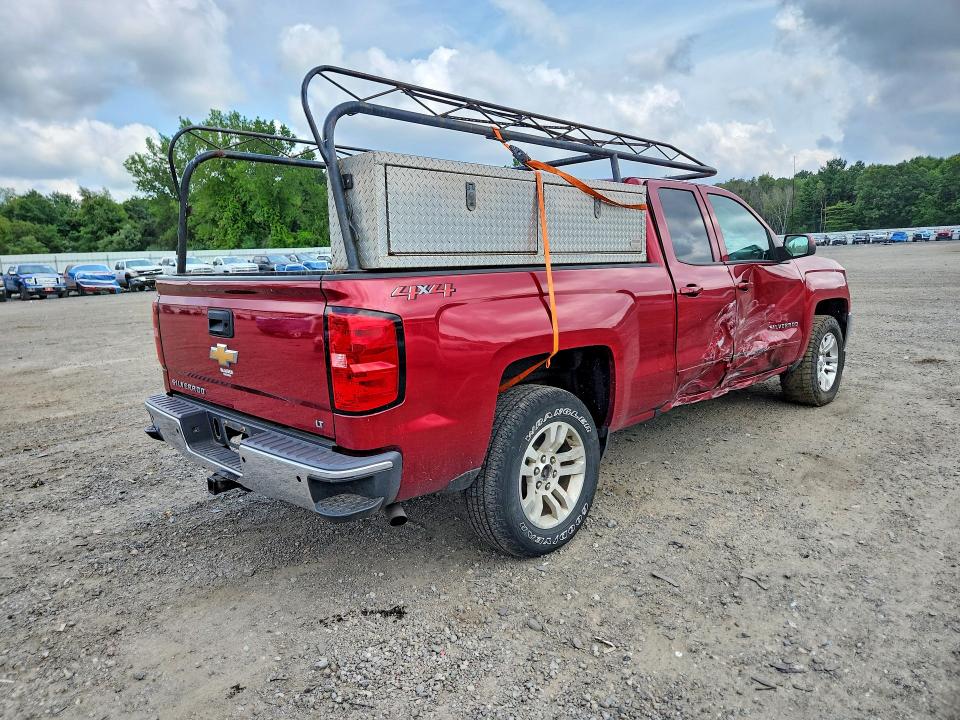 Photo 3 from auction – 2018 CHEVROLET SILVERADO with VIN 1GCVKREC1JZ177516
