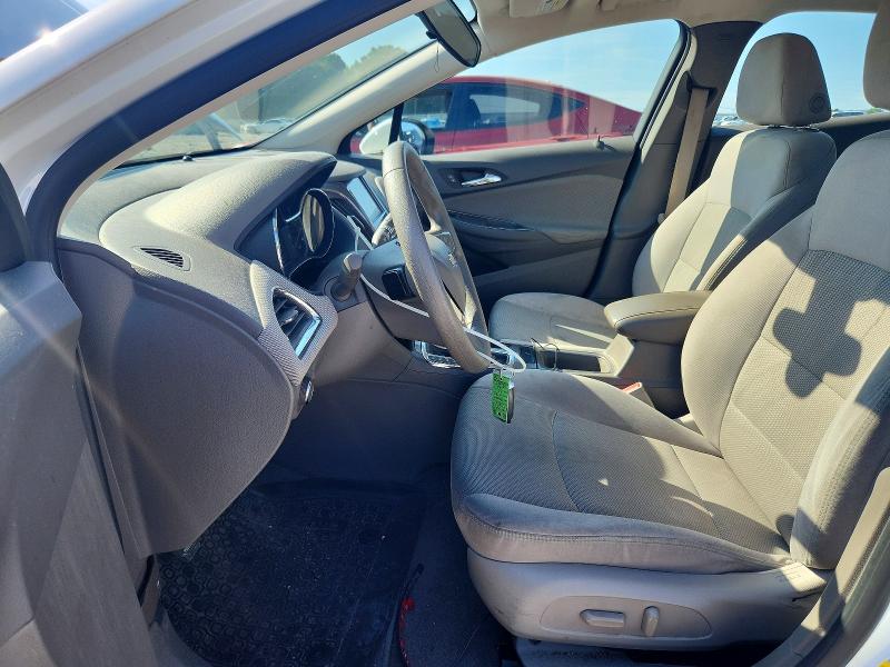 Photo 7 from auction – 2017 CHEVROLET CRUZE with VIN 1G1BE5SM7H7275092