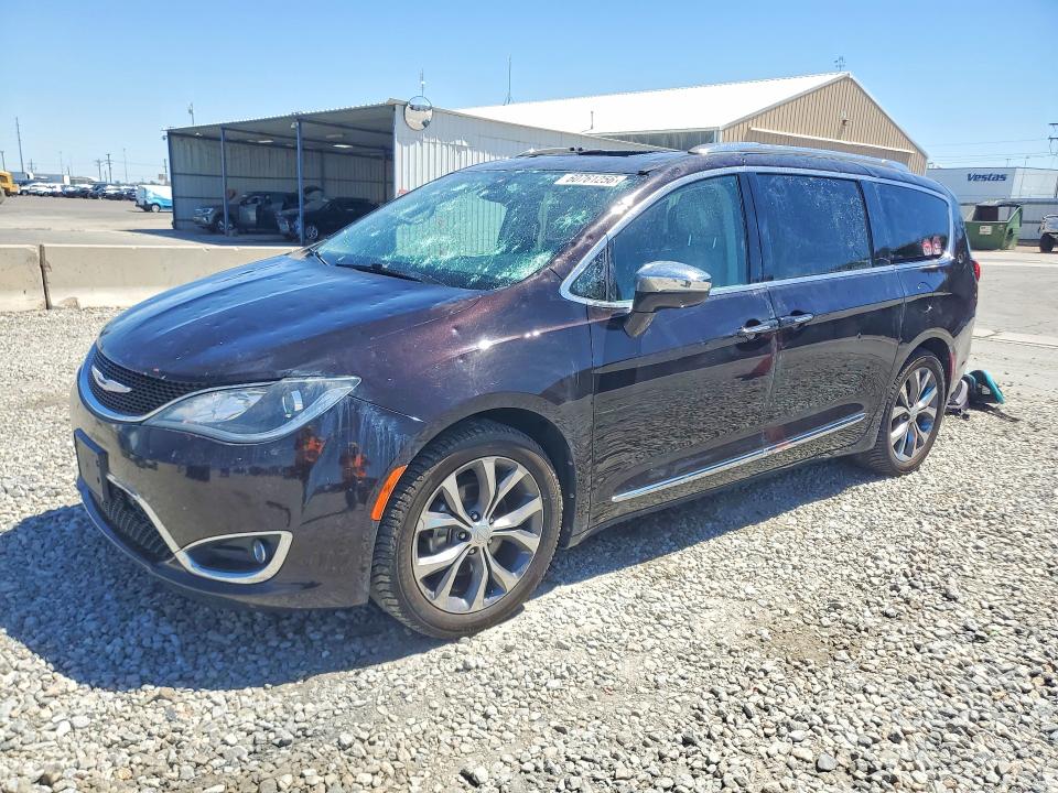 CHRYSLER PACIFICA 2017 with VIN 2C4RC1GG0HR525746 - Photo from auction