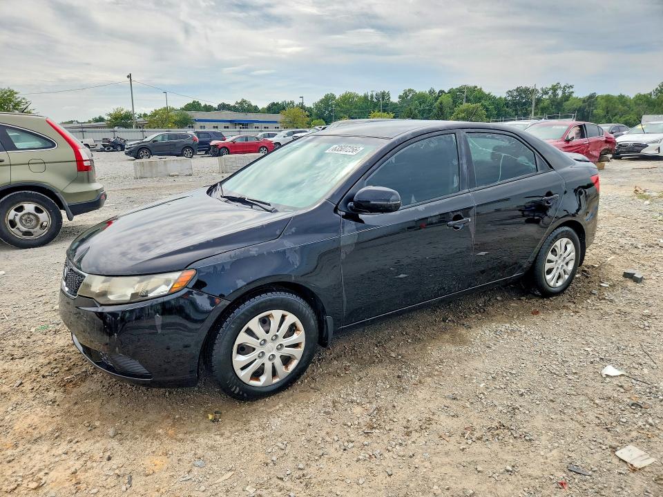 KIA FORTE 2013 with VIN KNAFU4A27D5653808 - Photo from auction