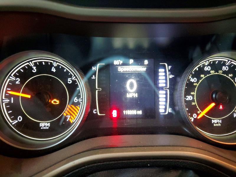 Снимка 9 от търг – 2015 JEEP CHEROKEE с VIN 1C4PJMCB3FW715358
