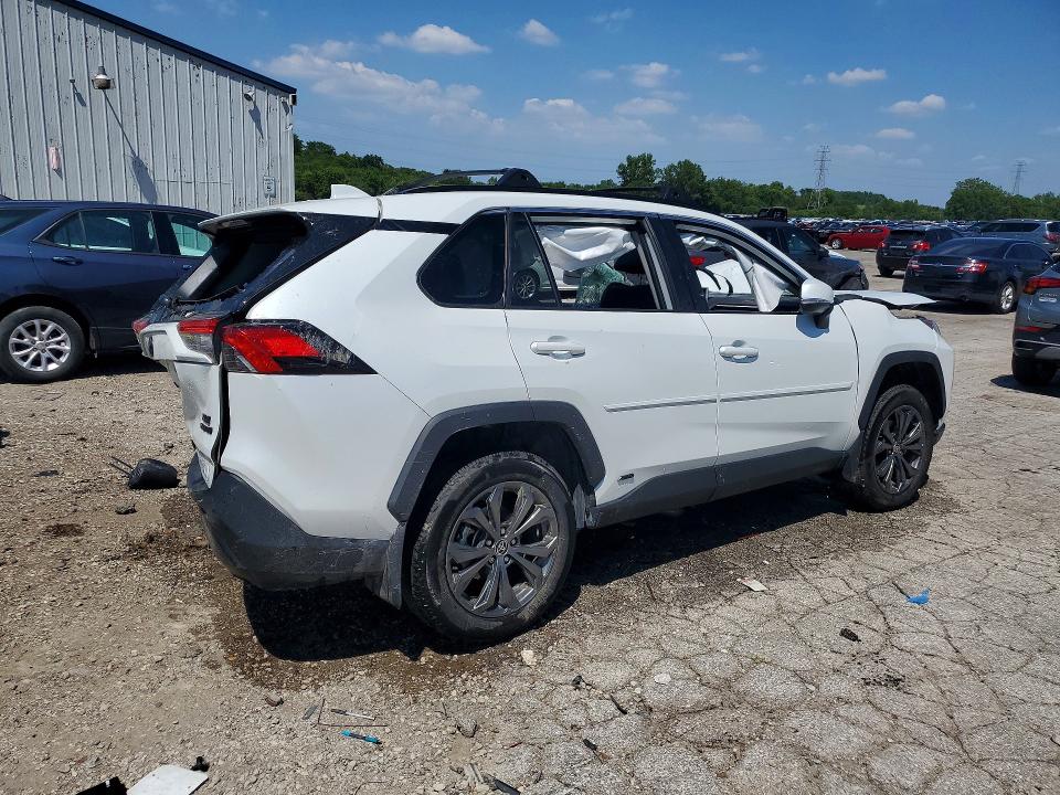 Photo 3 from auction – 2024 TOYOTA RAV4 with VIN 2T3B6RFV6RW047802