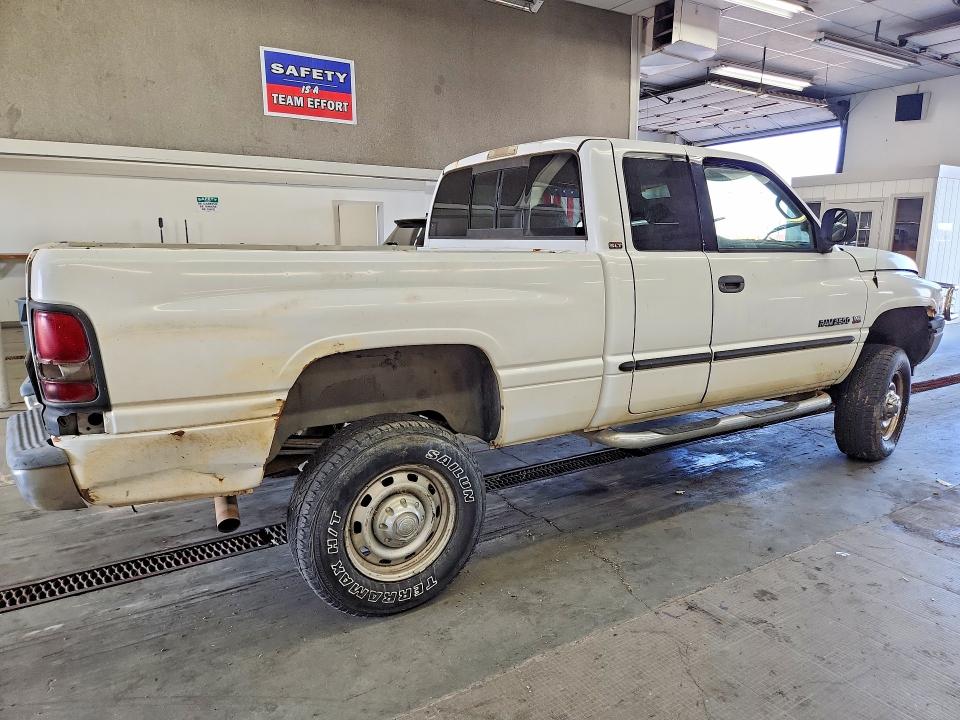 Фото 3 с аукциона – 2001 DODGE RAM 2500 с VIN 1B7KF23Z91J213442