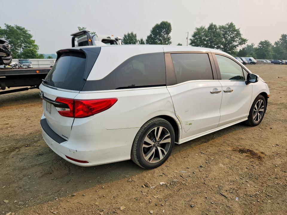Photo 3 from auction – 2024 HONDA ODYSSEY with VIN 5FNRL6H85RB022828