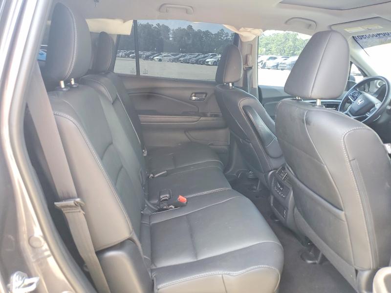 Photo 11 from auction – 2021 HONDA PILOT with VIN 5FNYF5H21MB046576