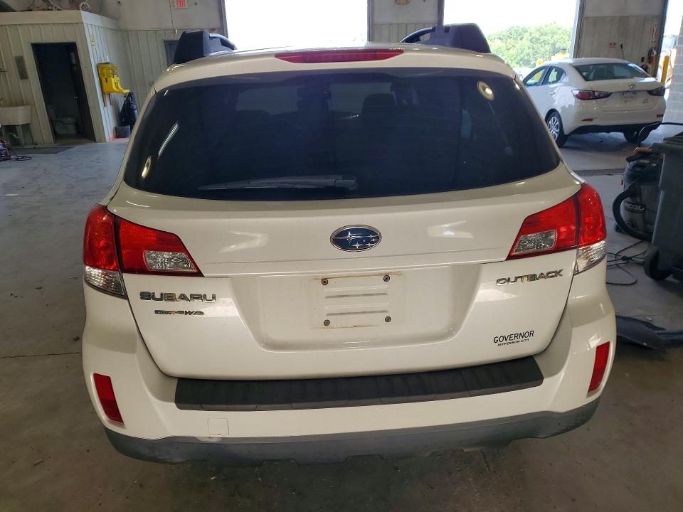 Photo 6 from auction – 2013 SUBARU OUTBACK with VIN 4S4BRCCC5D3283422