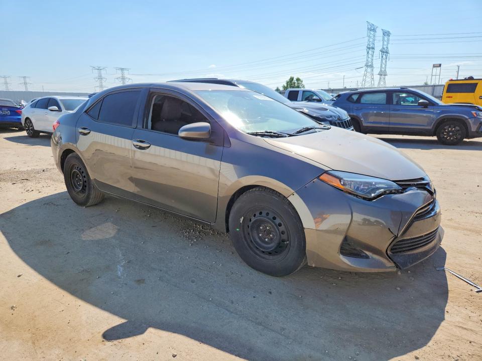 Photo 4 from auction – 2018 TOYOTA COROLLA with VIN 2T1BURHE7JC989231