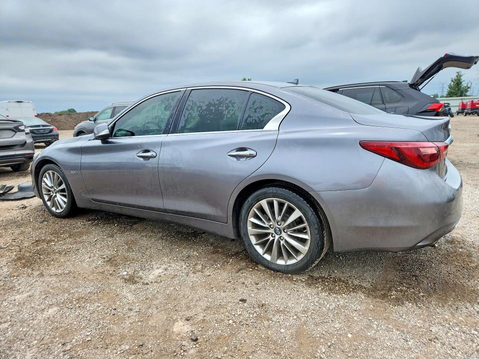 Photo 2 from auction – 2018 INFINITI Q50 with VIN JN1EV7AP1JM361861