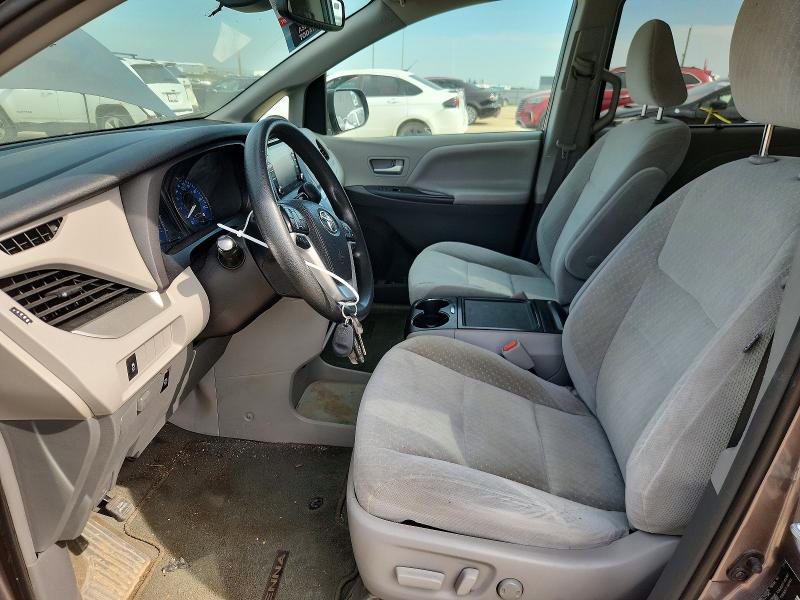 Photo 7 from auction – 2019 TOYOTA SIENNA with VIN 5TDKZ3DCXKS007381