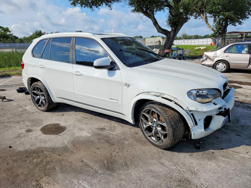 Photo 4 from auction – 2012 BMW X5 with VIN 5UXZV8C53CL423817