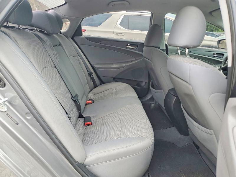 Photo 10 from auction – 2014 HYUNDAI SONATA with VIN 5NPEB4AC6EH899165