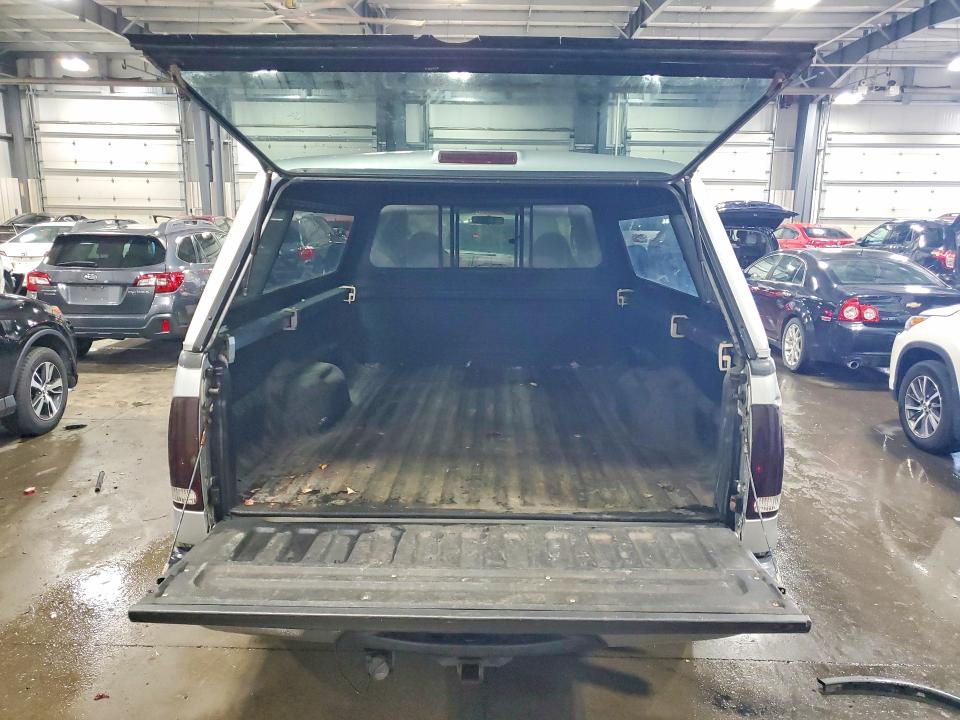 Photo 6 from auction – 1999 FORD F250 with VIN 1FTNX21F9XEC84600