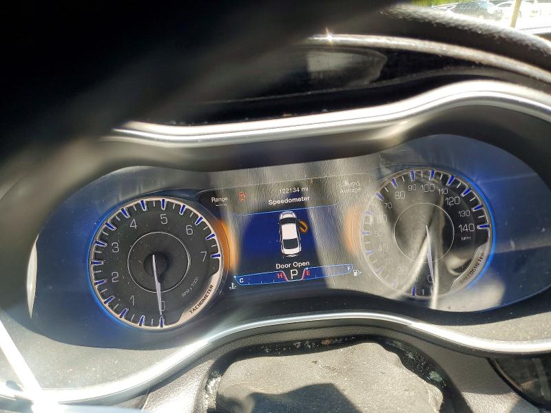 Photo 9 from auction – 2015 CHRYSLER 200 with VIN 1C3CCCCG0FN519435