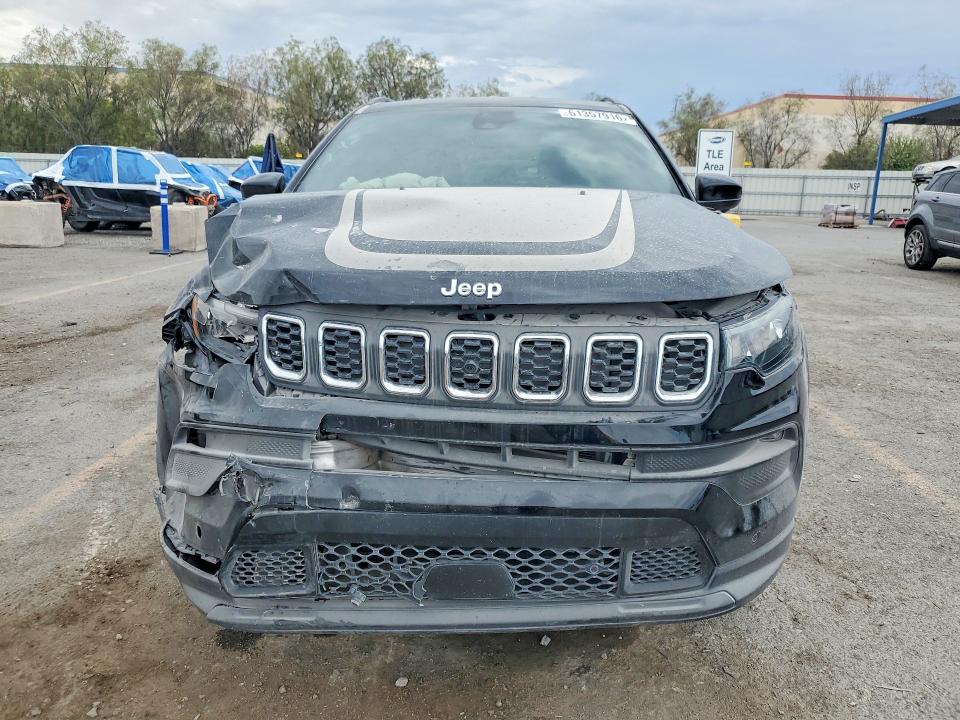 Photo 5 from auction – 2025 JEEP COMPASS with VIN 3C4NJDBN7ST518020