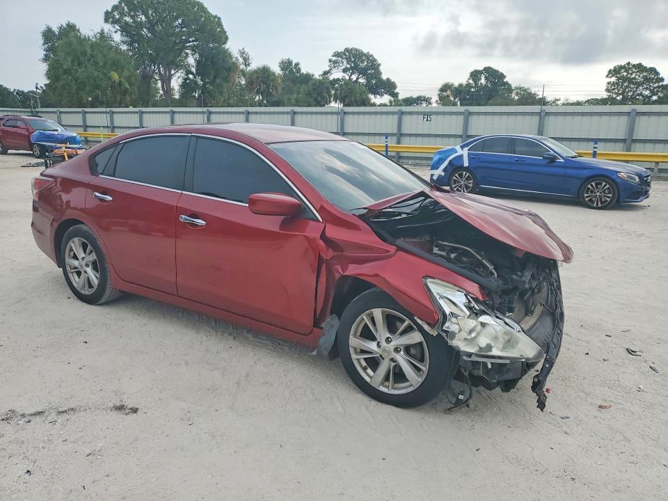 Photo 4 from auction – 2014 NISSAN ALTIMA with VIN 1N4AL3AP7EC122472