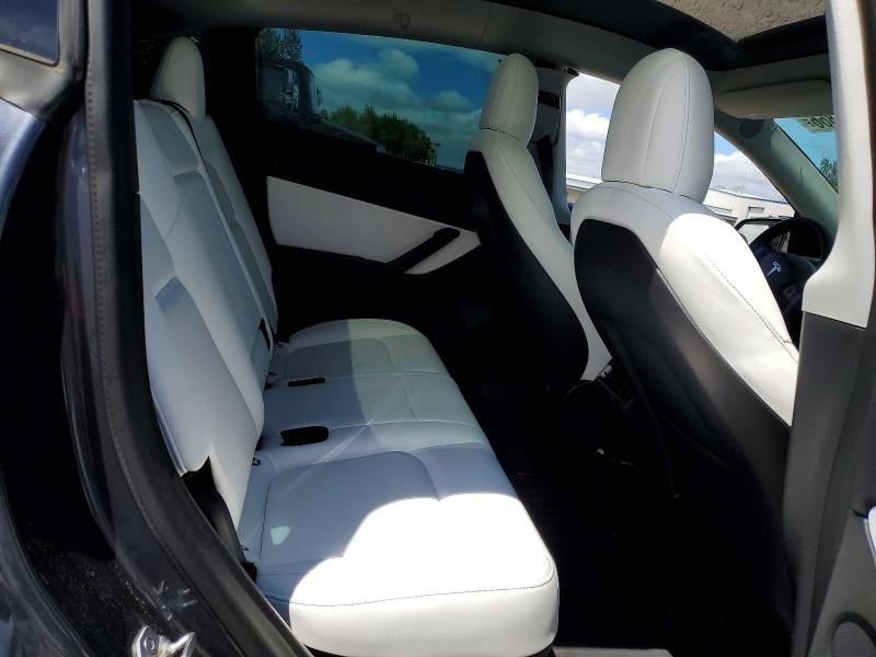 Photo 11 from auction – 2021 TESLA MODEL Y with VIN 5YJYGDEF4MF270925