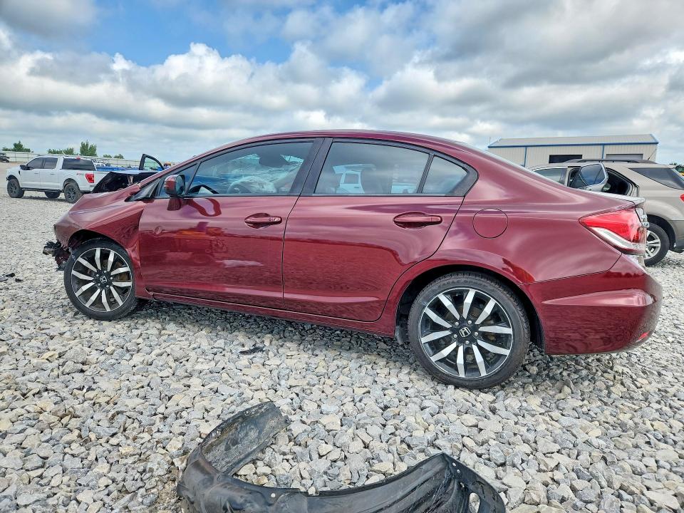 Photo 2 from auction – 2015 HONDA CIVIC with VIN 2HGFB2F94FH503820