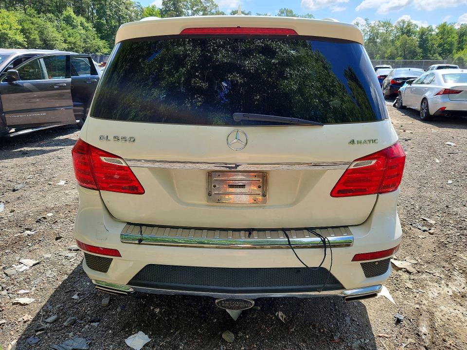 Photo 6 from auction – 2015 MERCEDES-BENZ GL with VIN 4JGDF7DE7FA546663