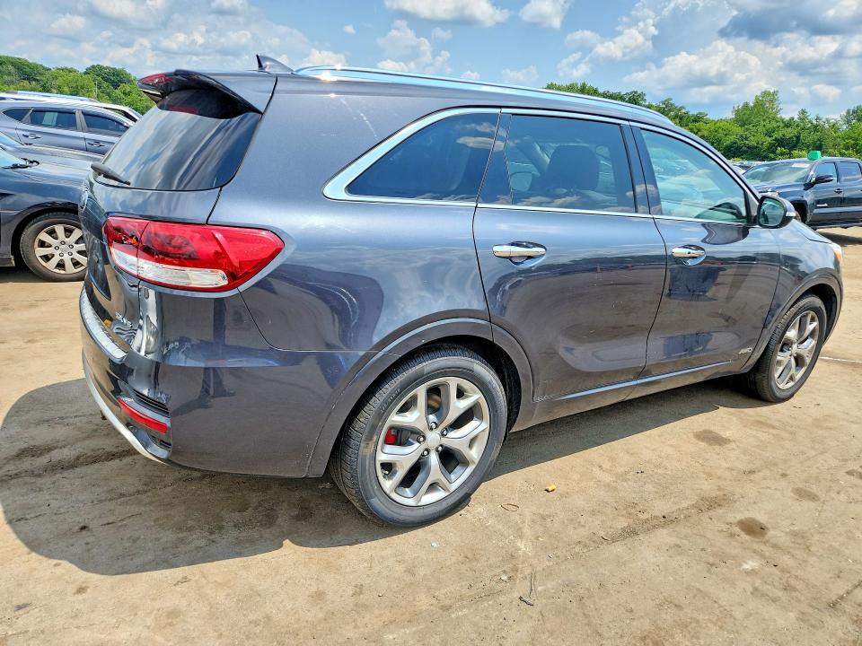 Photo 3 from auction – 2017 KIA SORENTO with VIN 5XYPKDA51HG337986