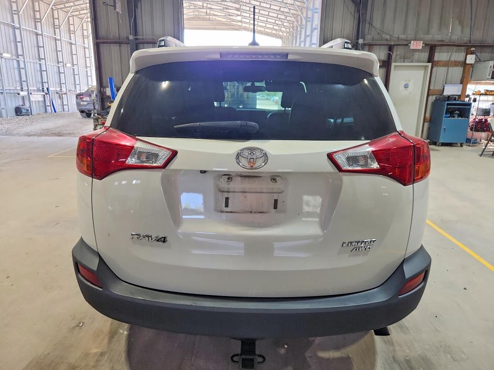 صورة رقم 6 من المزاد - 2015 TOYOTA RAV4 مع VIN 2T3DFREV5FW248659